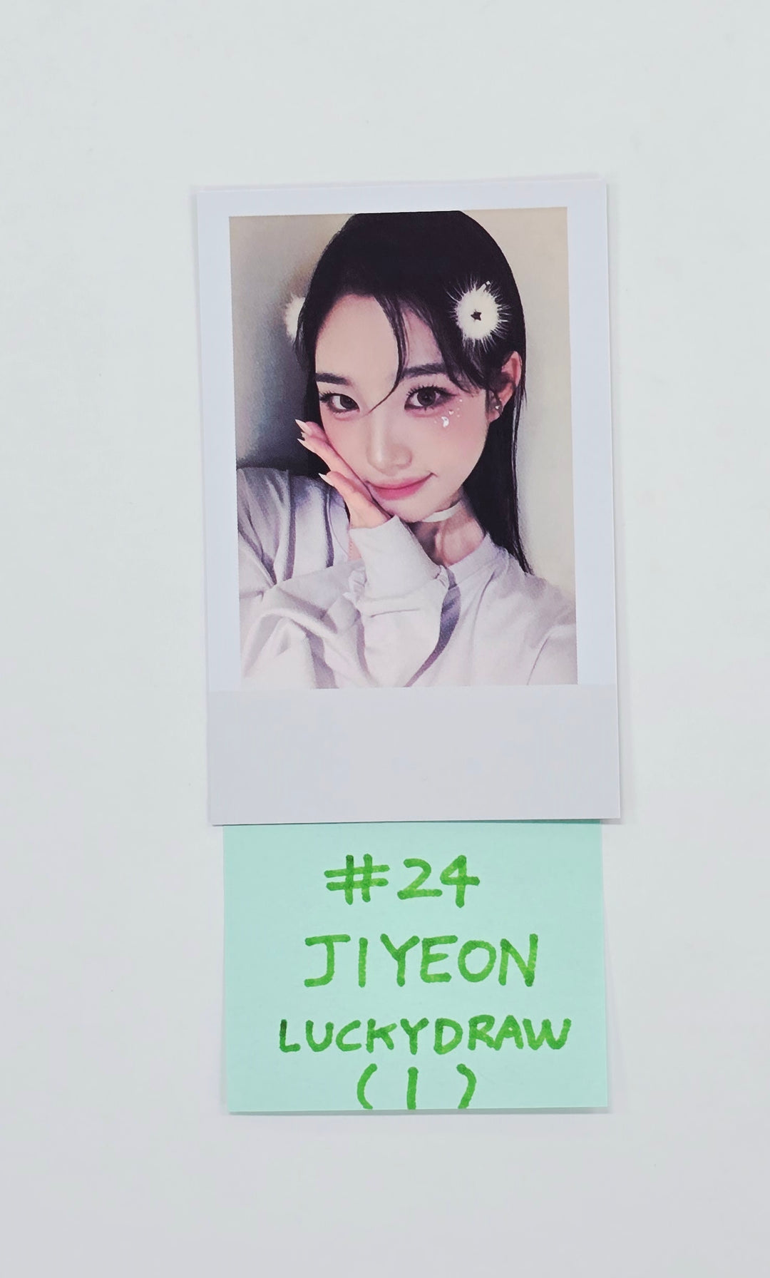 TripleS - 2026 TripleS OT 24 Concerts in Asia "My Secret New Zone" in Seoul Pop-Up Store Lucky Draw Event Polaroid Type Photocard [26.04.06]