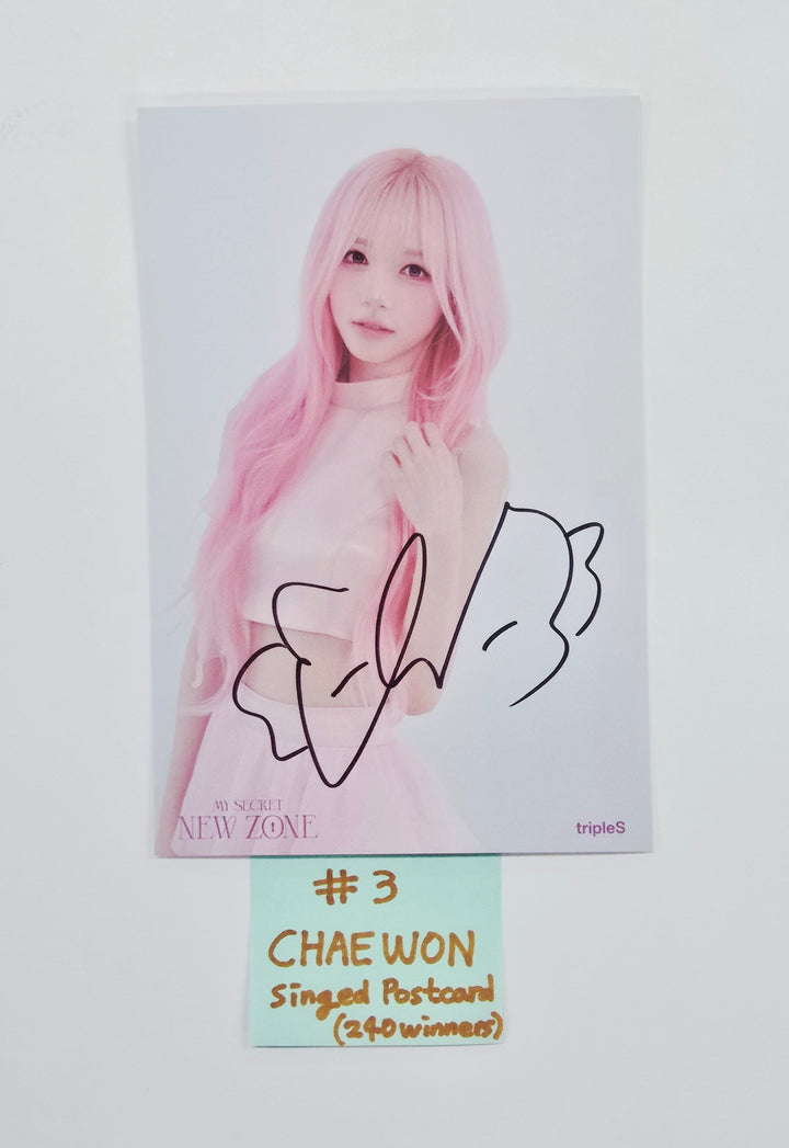 TripleS - Hand Autographed(Signed) Postcard (240 winner) [26.04.06]