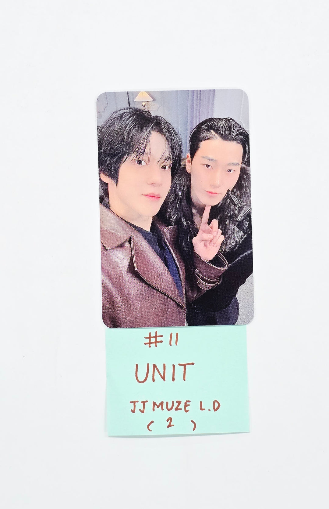 ATEEZ "GOLDEN HOUR : Part.4" - JJ Muze Lucky Draw Event Photocard [26.04.06]