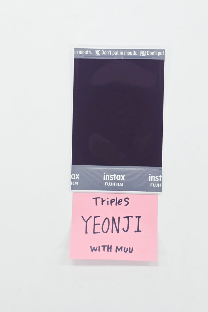 YEONJI (of TripleS) - Hand Autographed(Signed) Polaroid [26.04.07]