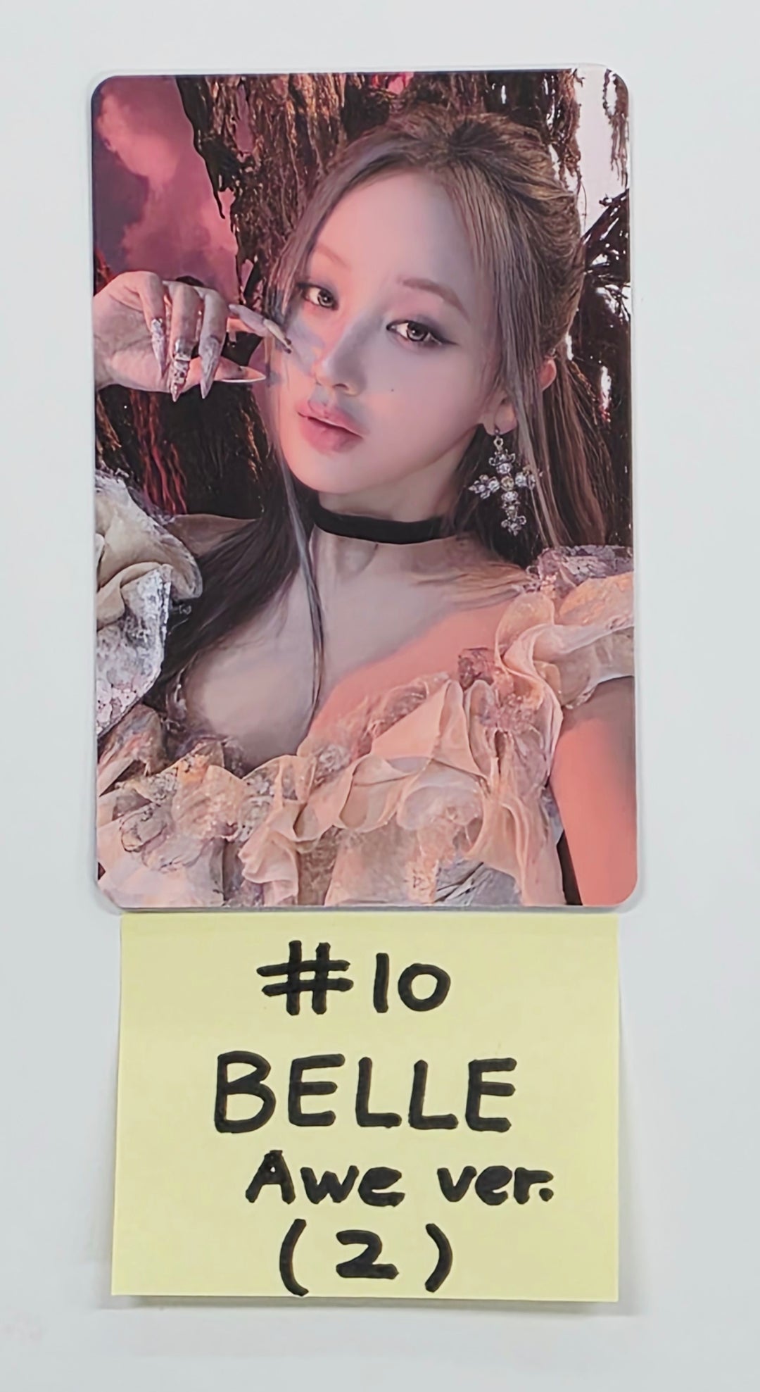 KISS OF LIFE "Who is she" - Official Photocard (Awe ver.) [26.04.07]