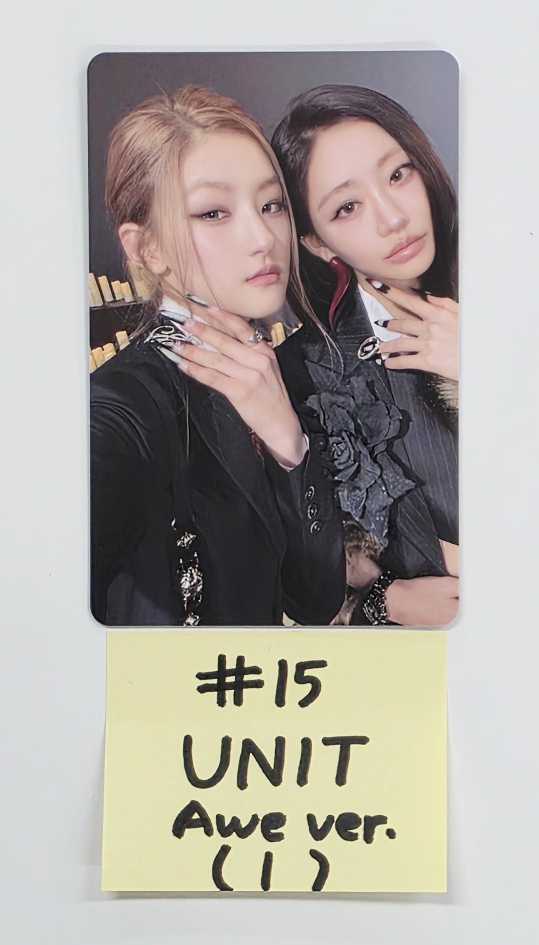 KISS OF LIFE "Who is she" - Official Photocard (Awe ver.) [26.04.07]