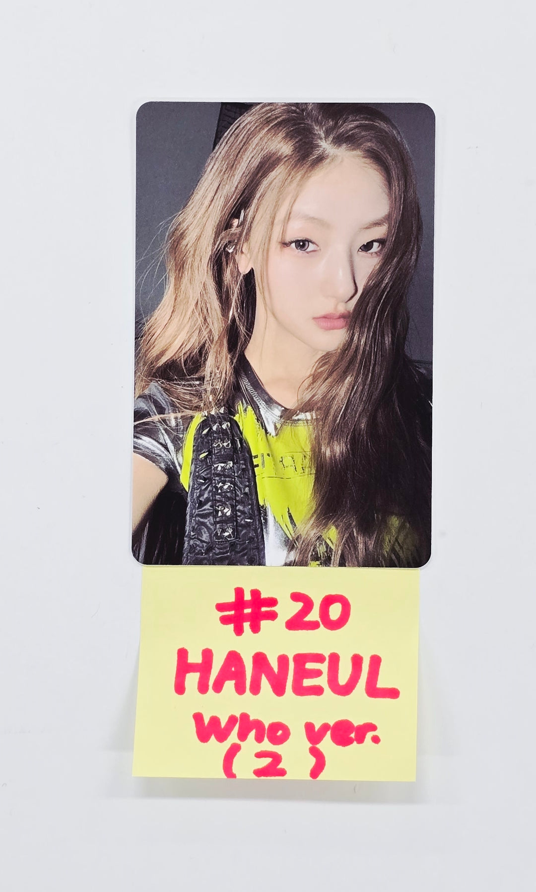 KISS OF LIFE "Who is she" - Official Photocard (who ver.) [26.04.07] Must Read !