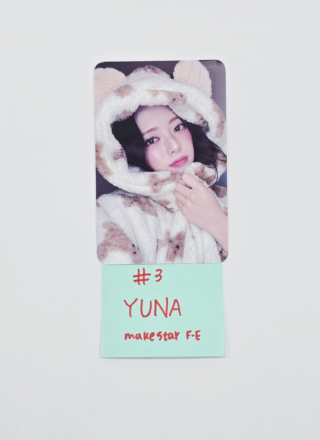 YUNA (of ITZY) "Ice Cream" - Makestar Fansign Event Photocard [26.04.09]