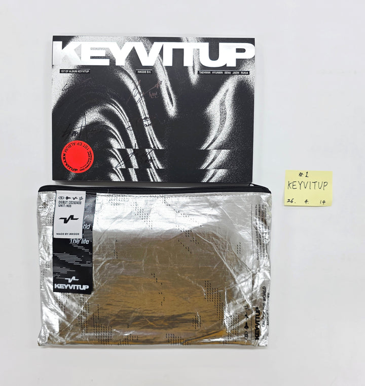 KEYVITUP "KEYVITUP" - Hand Autographed(Signed) Promo Album [26.04.14]