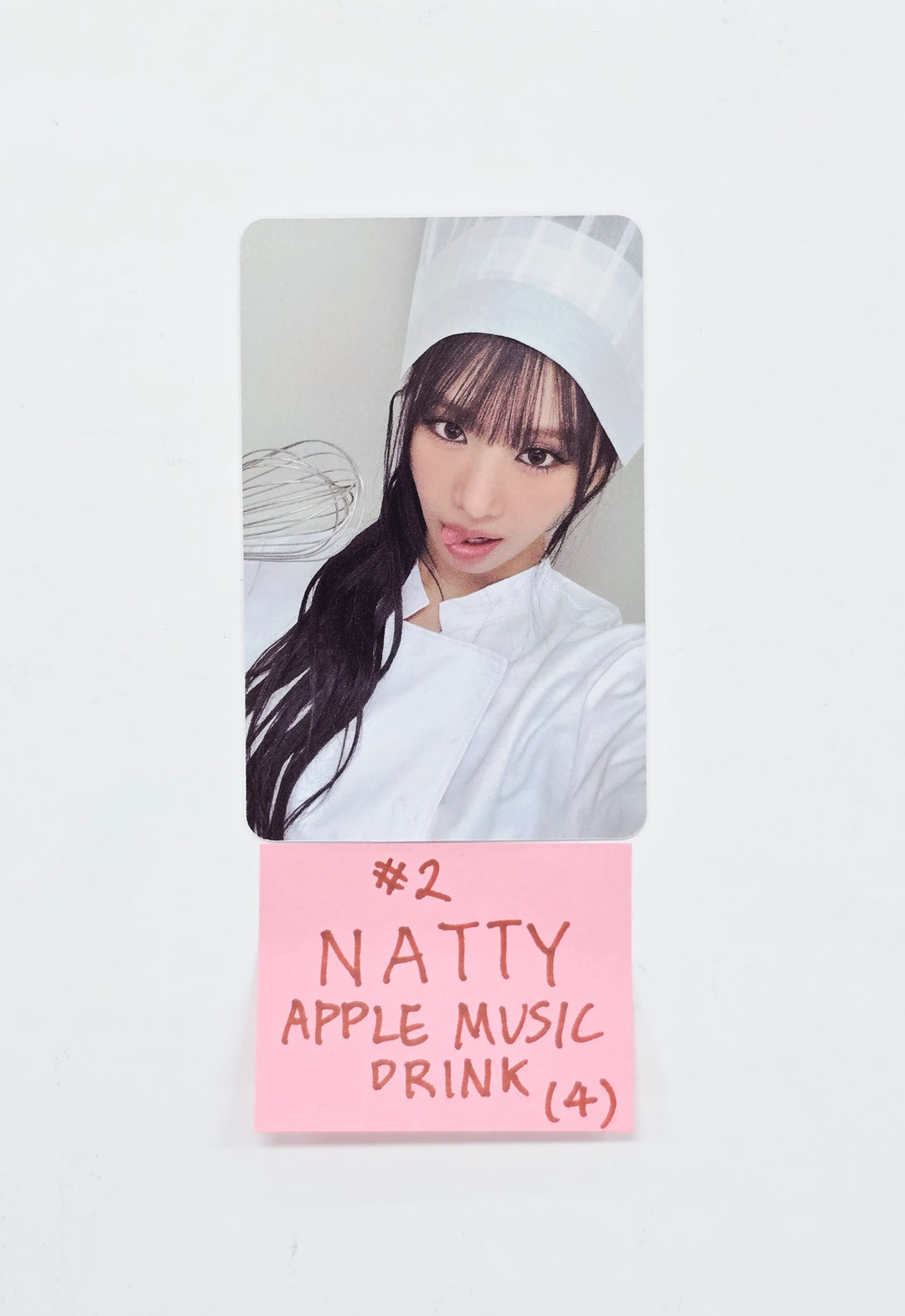 KISS OF LIFE "Who is she" - Apple Music Drink Event Photocard[26.04.15]