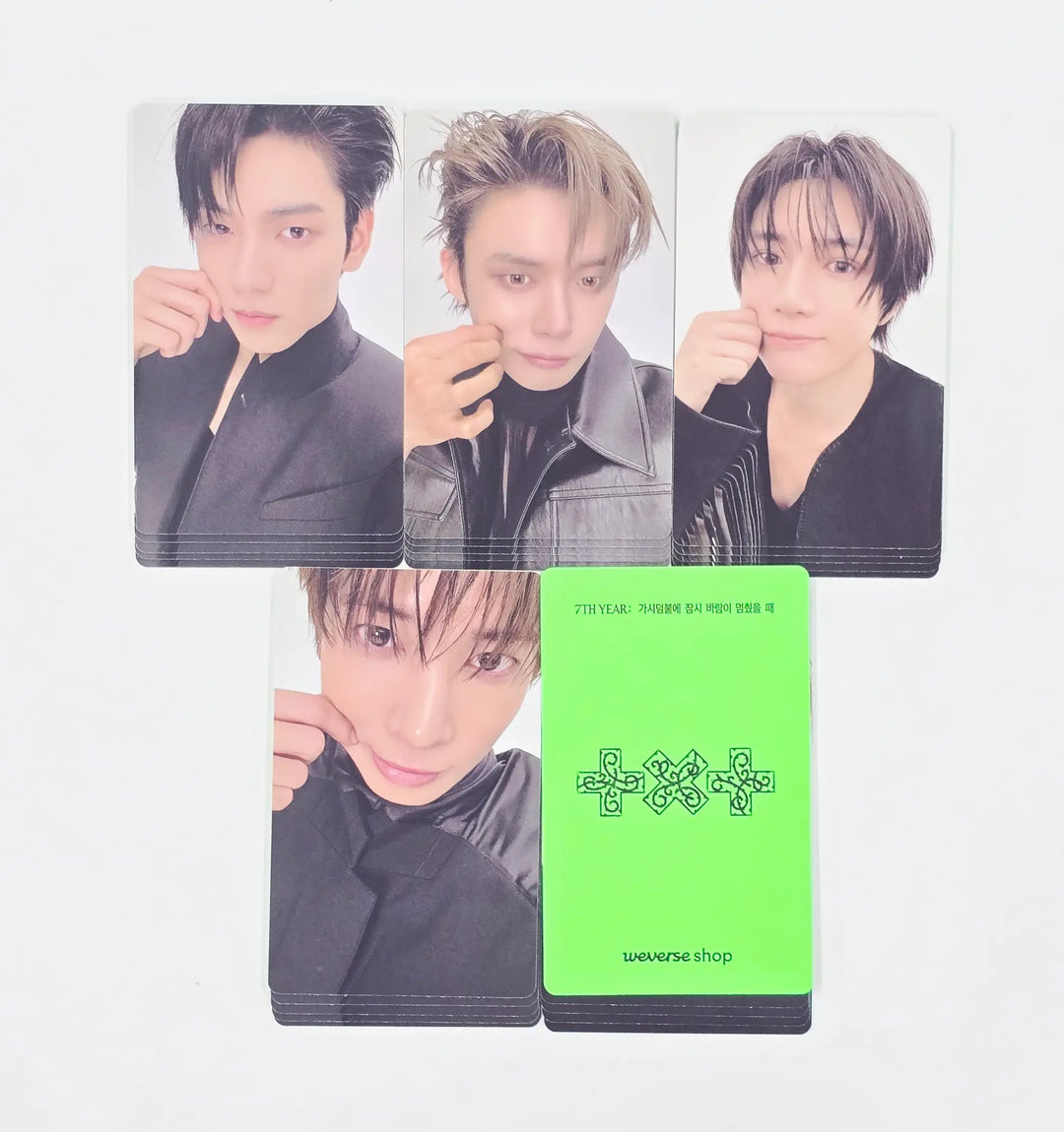 TXT "7TH YEAR: 가시덤불에 잠시 바람이 멈췄을 때" - Weverse Shop Pre-Order Benefit Photocard (THORN Ver.) [26.04.20]
