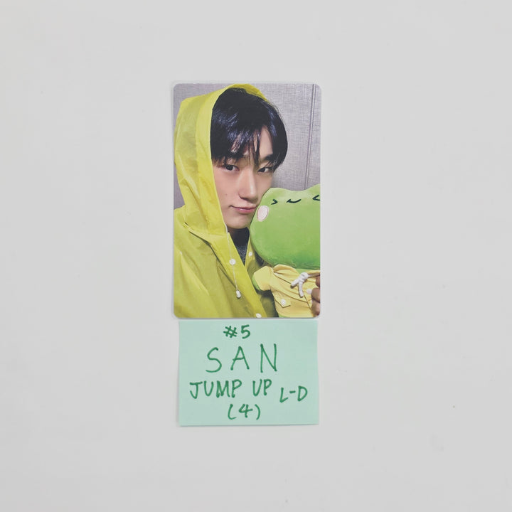 ATEEZ "GOLDEN HOUR : Part.4" - Jump UP Lucky Draw Event Photocard [26.04.22]