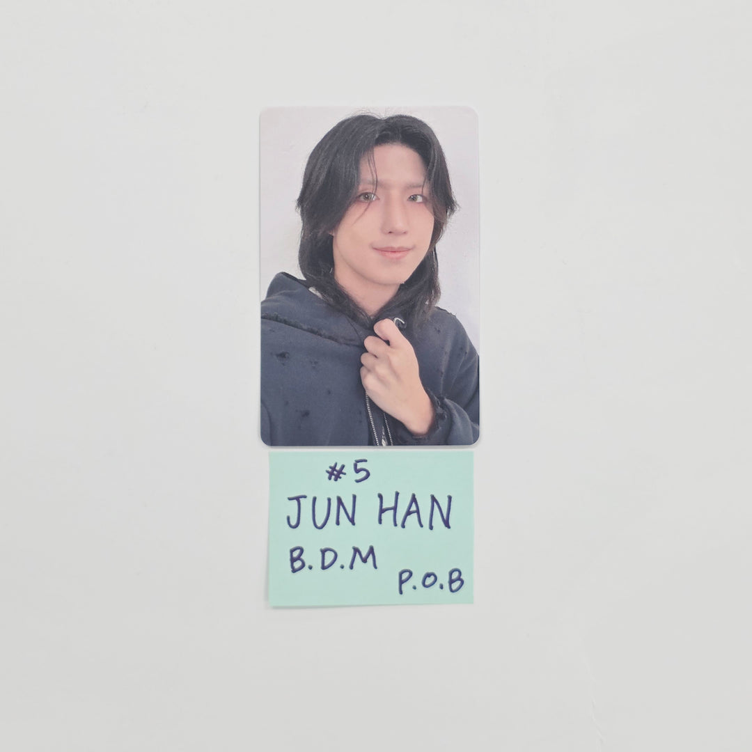 Xdinary Heroes "DEAD AND" - Blue Dream Media Pre-Order Benefit Photocard (Illustration Keyring ver.) [26.04.22]