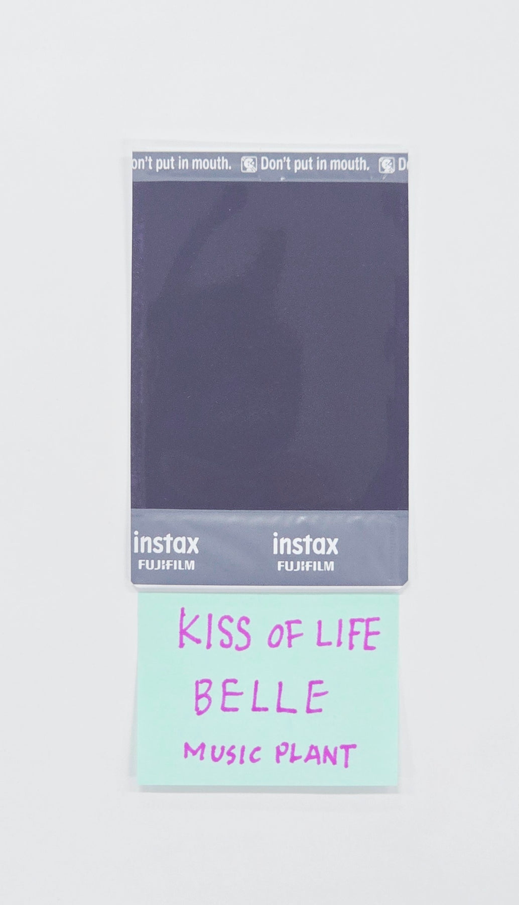 BELLE (of Kiss of Life) - Hand Autographed(Signed) Polaroid [26.04