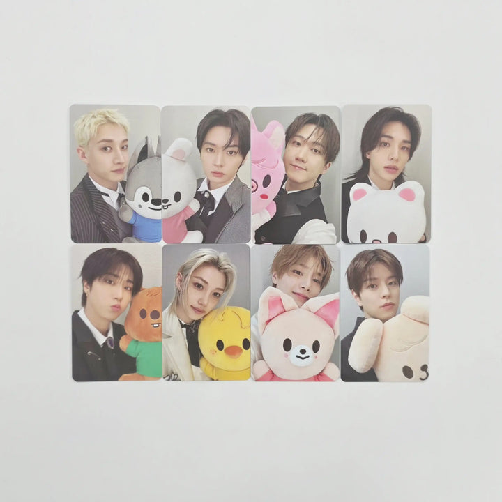 STRAY KIDS - "Skzoo EveryWhere All Around The World in Seoul" POP-UP Store MD EVENT Photocard [26.04.24][Restocked04/27]