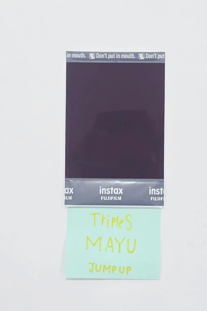 MAYU (of TripleS) - Hand Autographed(Signed) Polaroid [26.04.27]