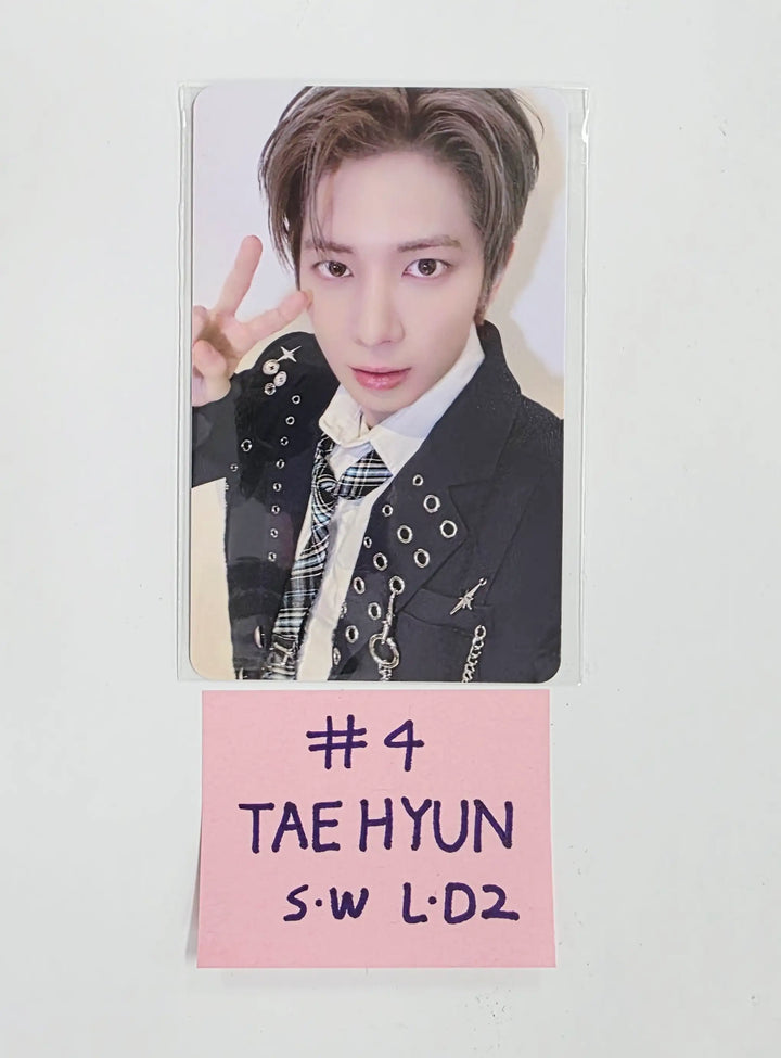 TXT "7TH YEAR: 가시덤불에 잠시 바람이 멈췄을 때" - Soundwave Lucky Draw Event Photocard R2 [26.05.04]