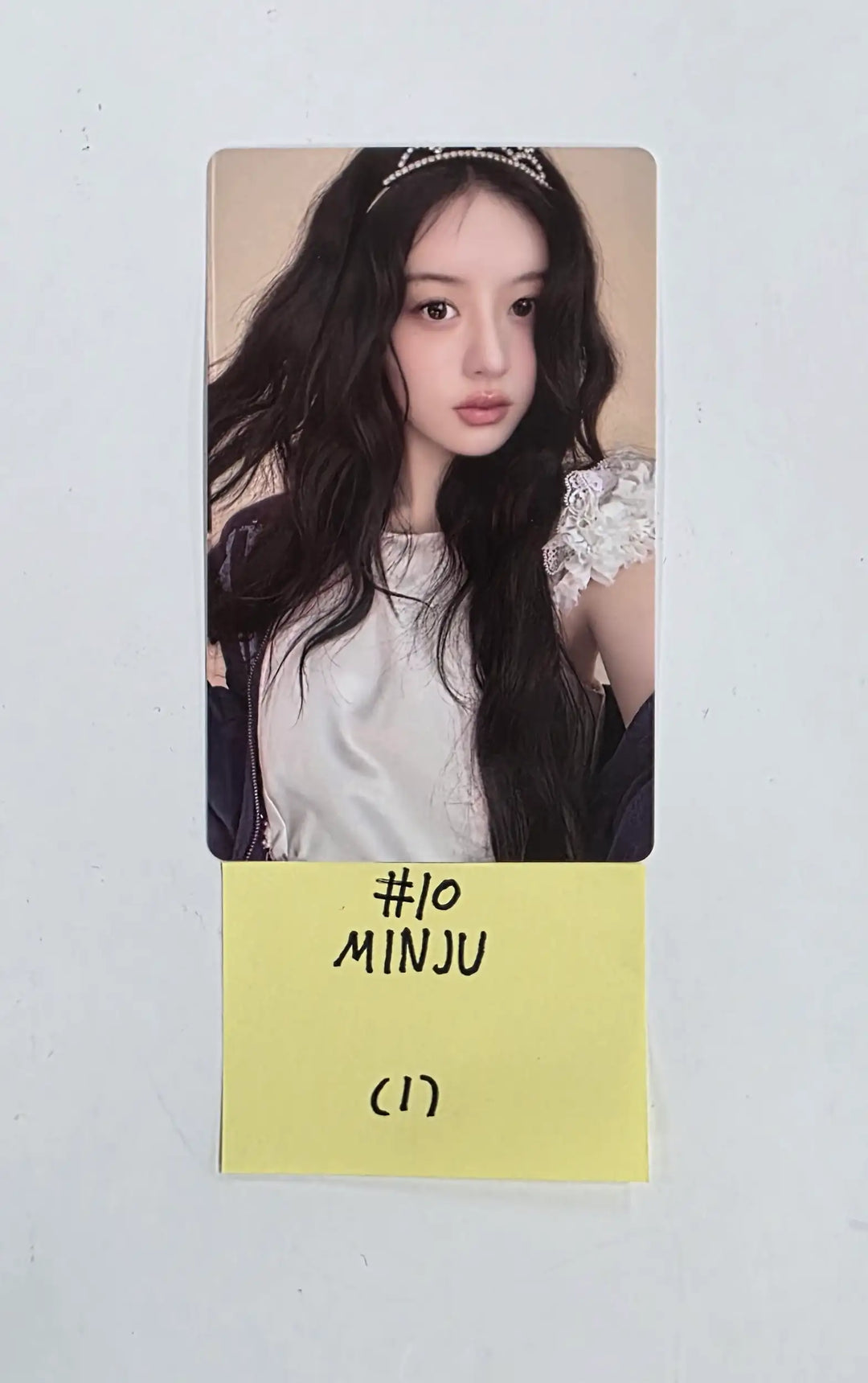 ILLIT "MAMIHLAPINATAPAI" - Official Photocard [26.05.04]