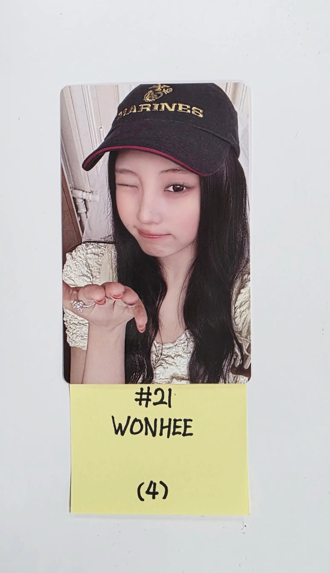 ILLIT "MAMIHLAPINATAPAI" - Official Photocard [26.05.04]