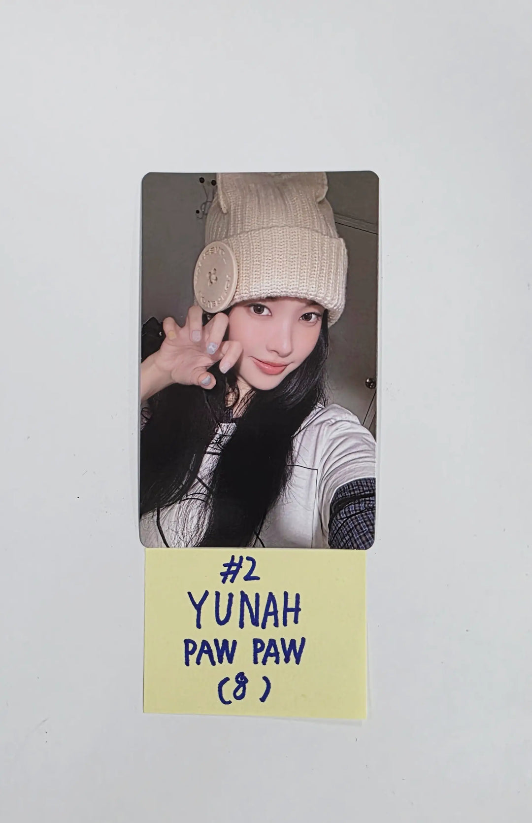 ILLIT "MAMIHLAPINATAPAI" - Official Photocard (Paw Paw) [26.05.04]