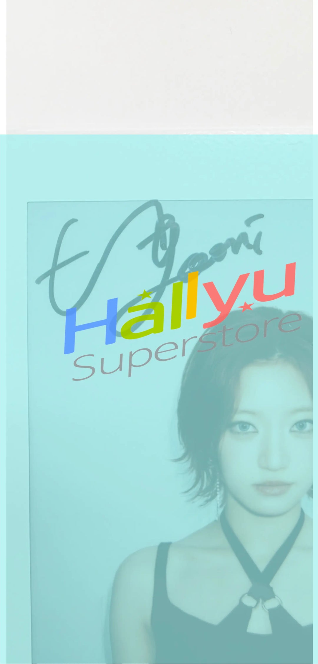 SIYOON (of Billlie) - Hand Autographed(Signed) Polaroid [26.05.07]