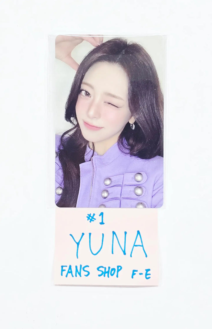 YUNA (of ITZY) "Ice Cream" - FANS Shop Fansign Event Photocard [26.05.08]