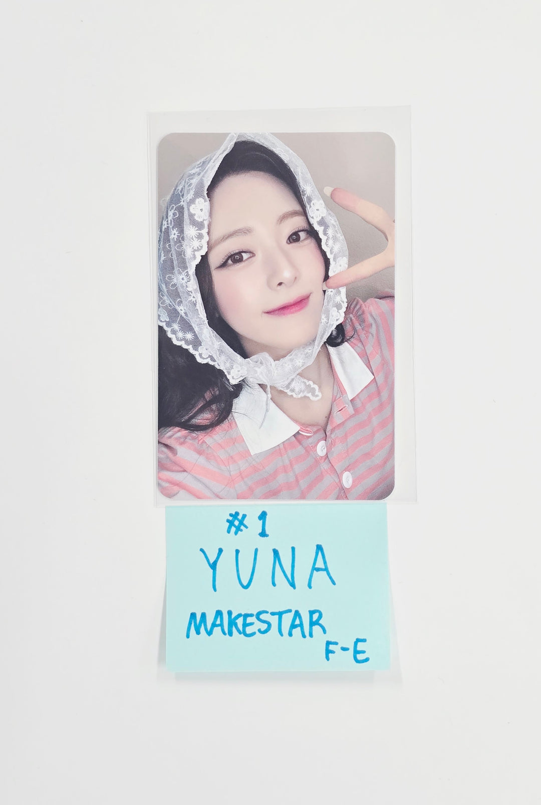 YUNA (of ITZY) "Ice Cream" - Makestar Fansign Event Photocard R4 [26.05.11]