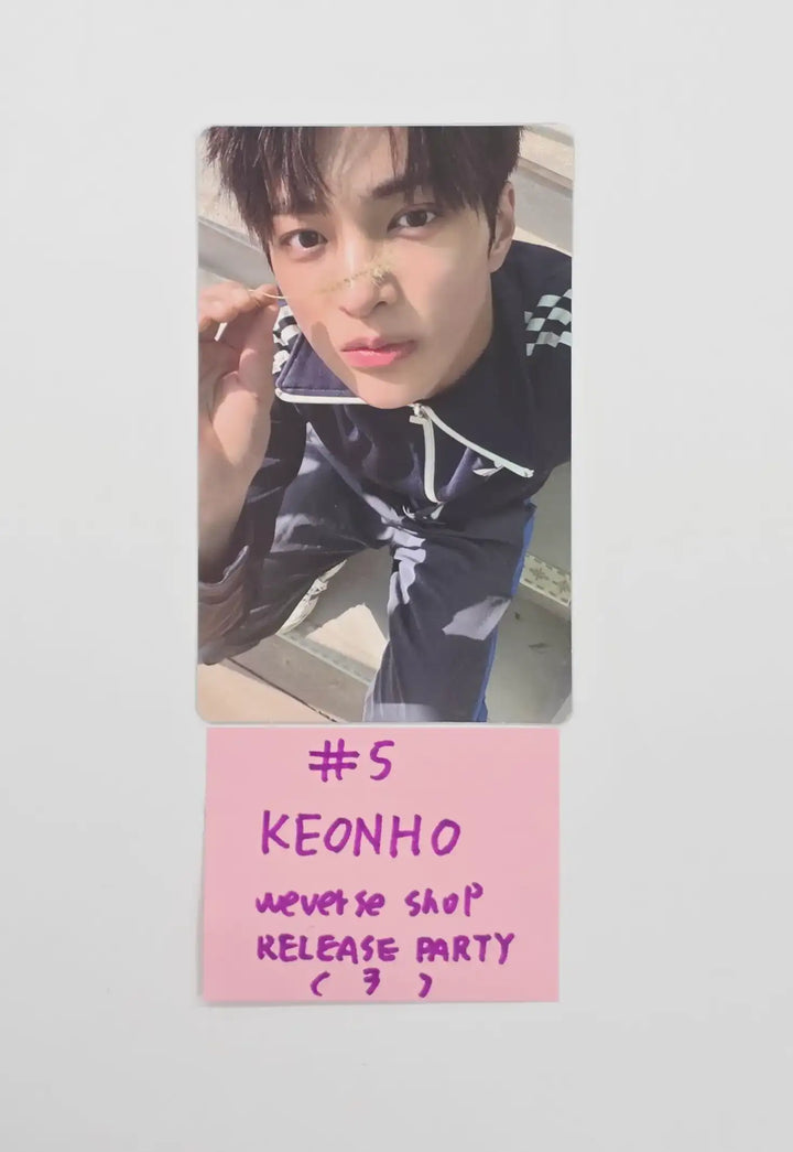 CORTIS The 2nd EP "GREENGREEN" - Weverse Shop Release Party Event Photocard (2) [26.05.13]