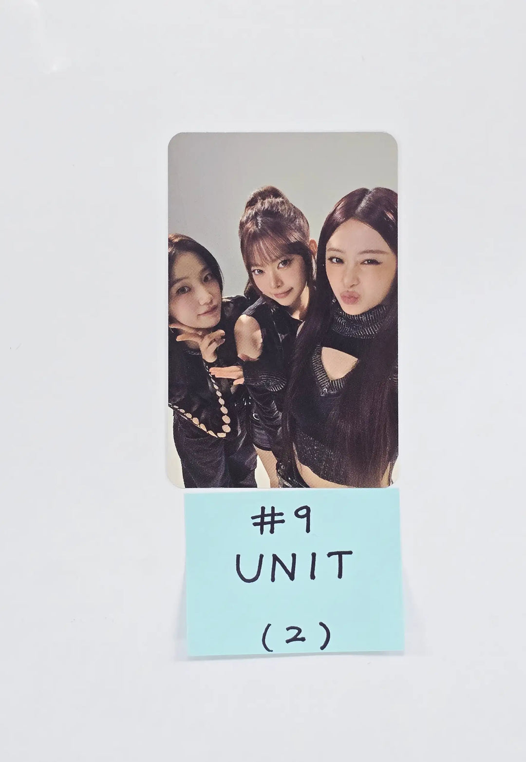 LE SSERAFIM - "VR-Concert : INvitation" Lenticular photocard [26.05.14]
