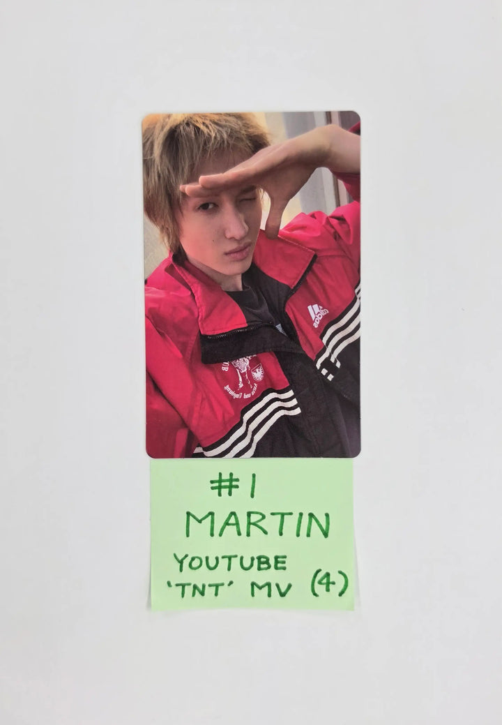 CORTIS "GreenGreen" - Weverse Shop YouTube Gift Event Photocard (TNT MV) [26.05.15]