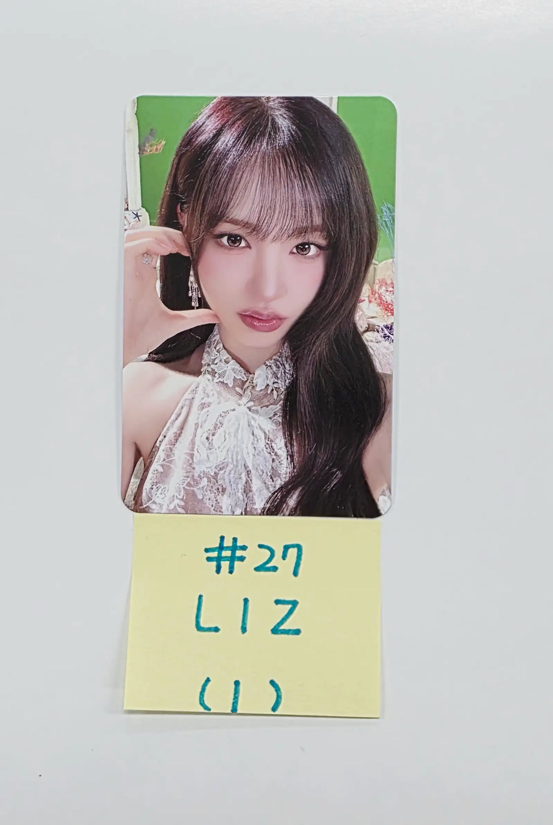 IVE - THE 4TH FAN CONCERT "DIVE into IVE" Random Trading Photocard (2) [26.05.18]