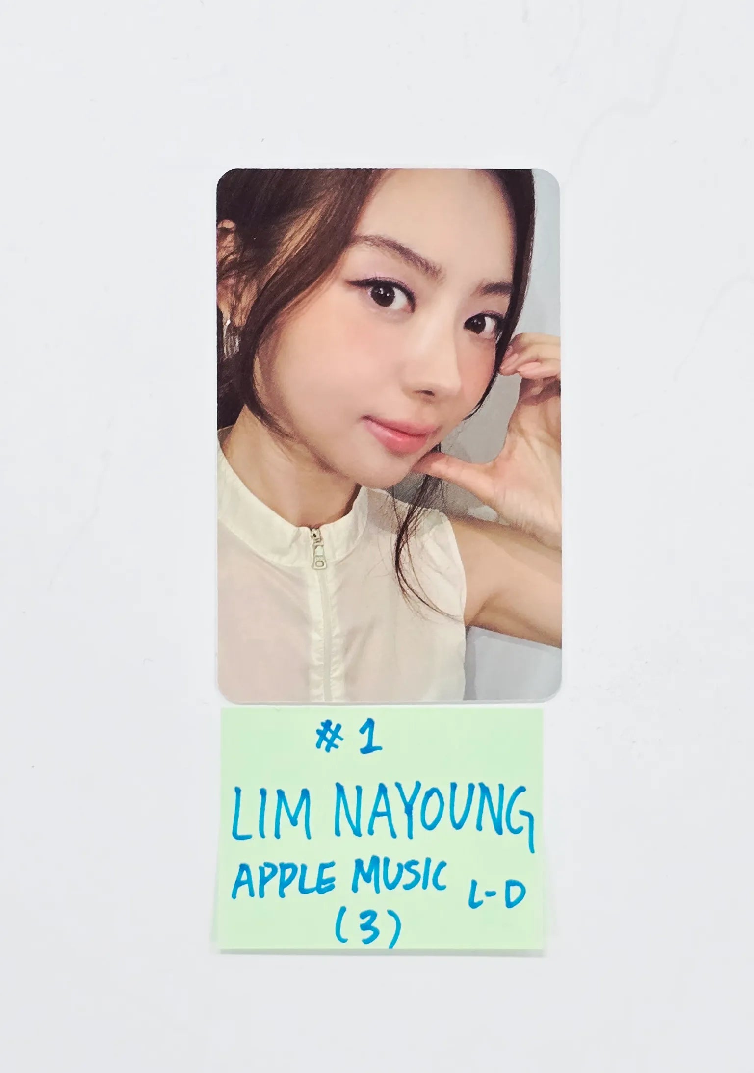 I.O.I 