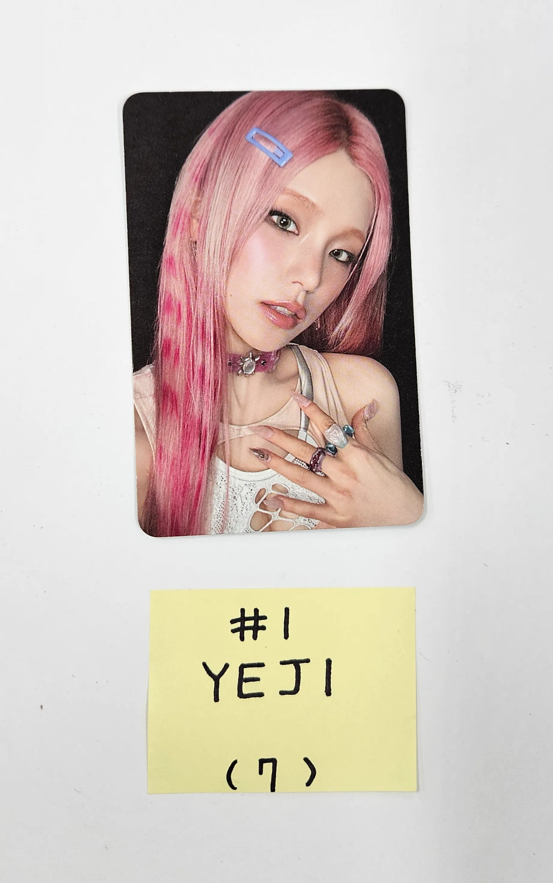 ITZY "Motto" - Official Photocard [26.05.20]