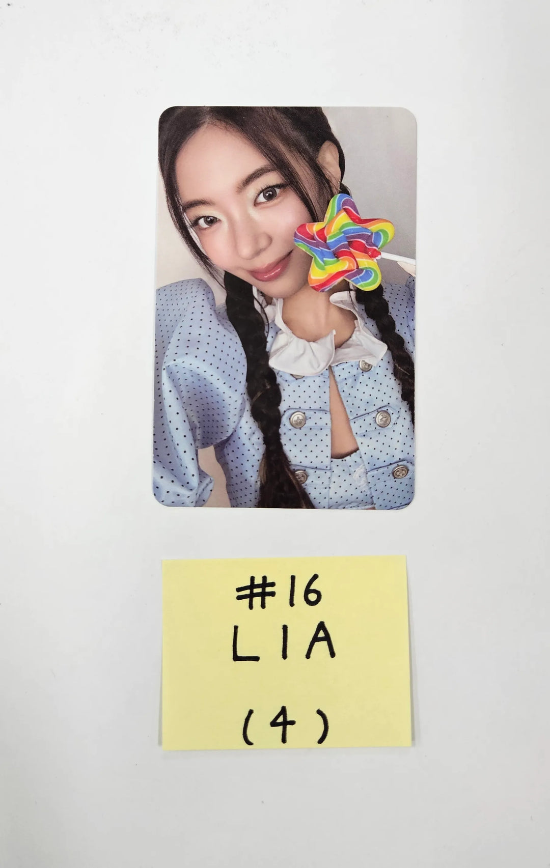ITZY "Motto" - Official Photocard [26.05.20]