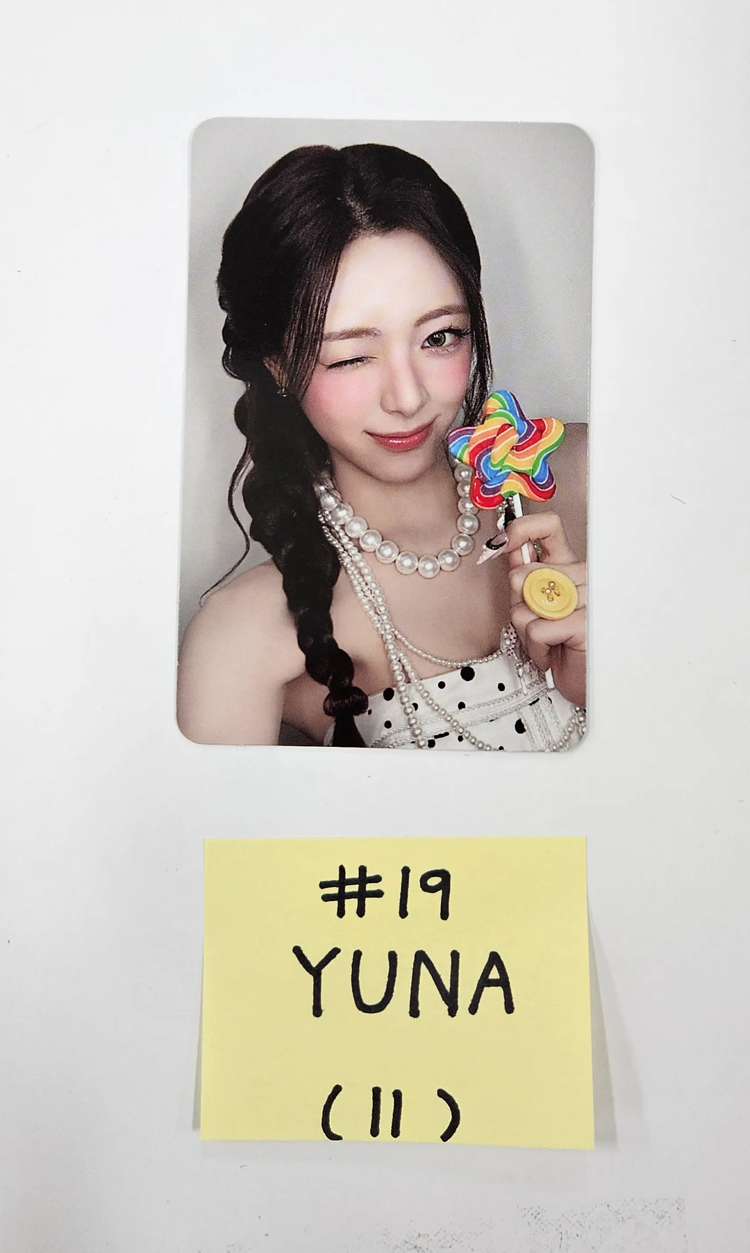 ITZY "Motto" - Official Photocard [26.05.20]
