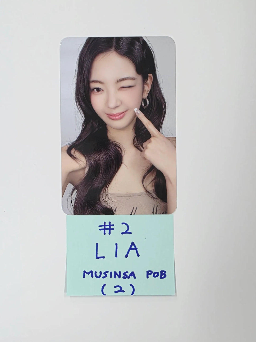 ITZY "Motto" - Musinsa Pre-Order Benefit Photocard (Member Ver.) [26.05.22]