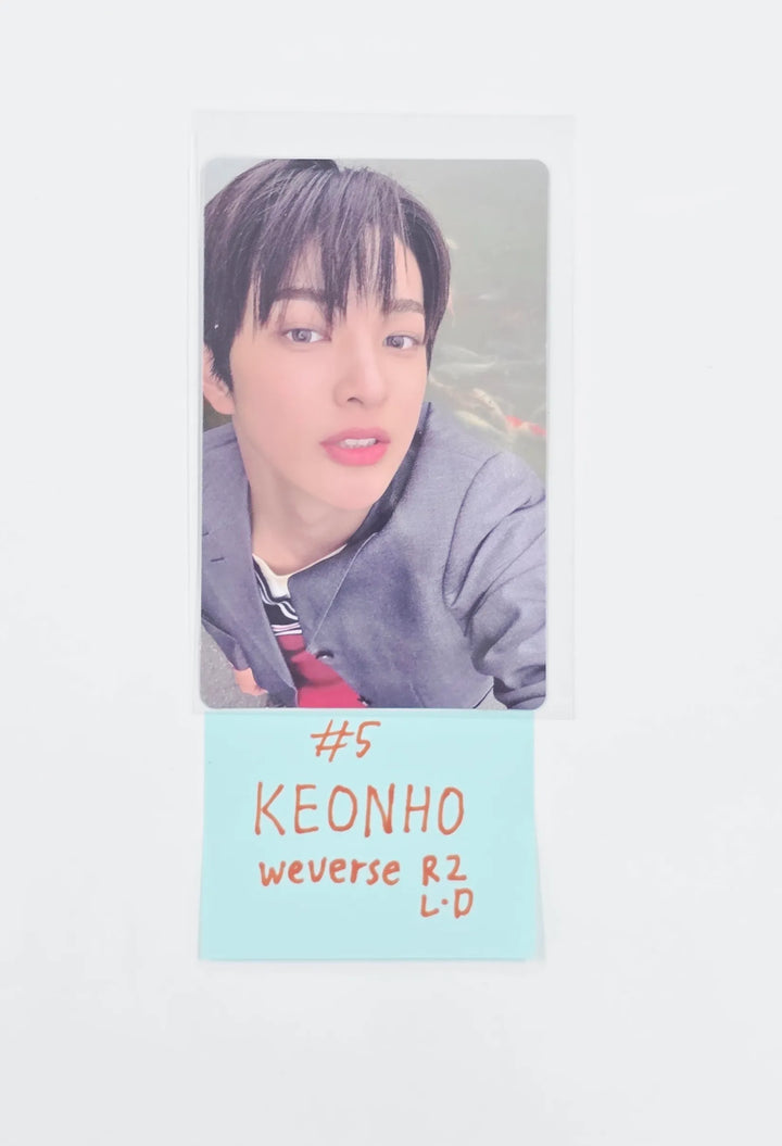 CORTIS The 2nd EP "GREENGREEN" - Weverse Shop Lucky Draw Event Photocard R2 [26.05.22]