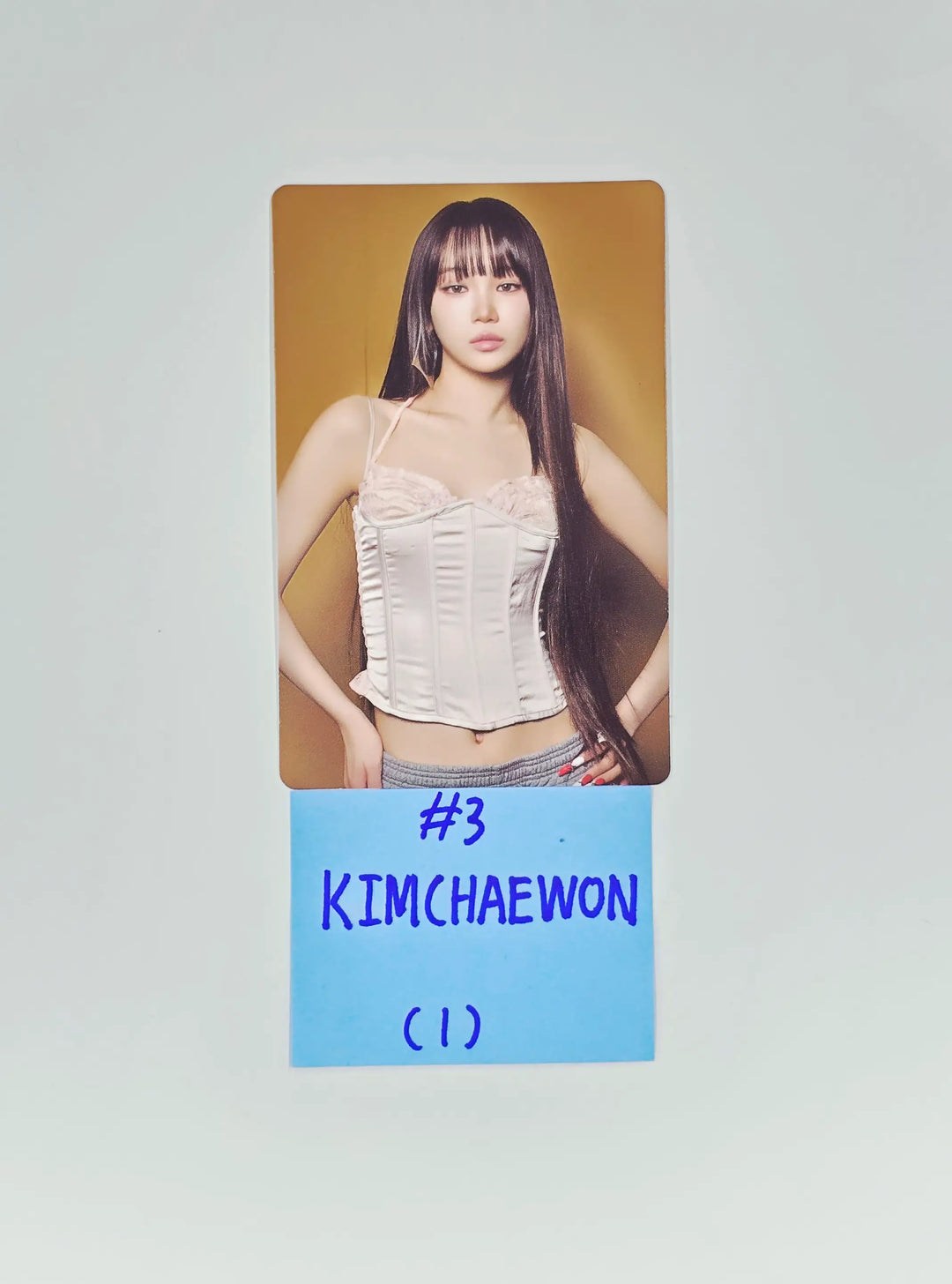 LE SSERAFIM "PUREFLOW" - POP-UP Store Random Trading Mini Photocard [26.05.22]
