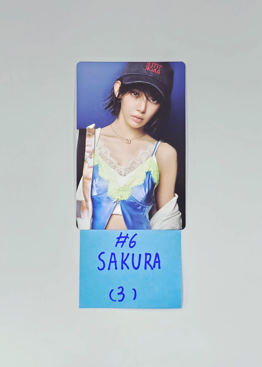 LE SSERAFIM "PUREFLOW" - POP-UP Store Random Trading Mini Photocard [26.05.22]
