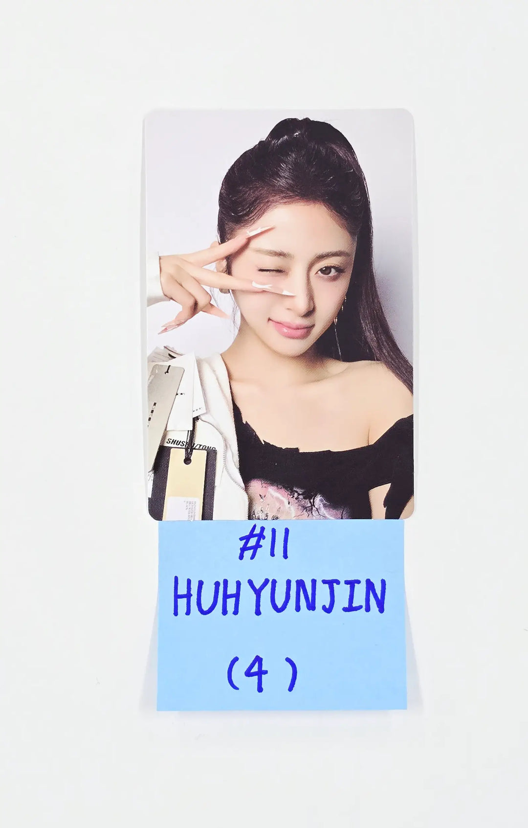 LE SSERAFIM "PUREFLOW" - POP-UP Store Random Trading Mini Photocard [26.05.22]