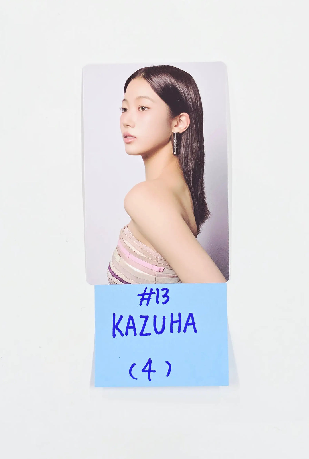 LE SSERAFIM "PUREFLOW" - POP-UP Store Random Trading Mini Photocard [26.05.22]