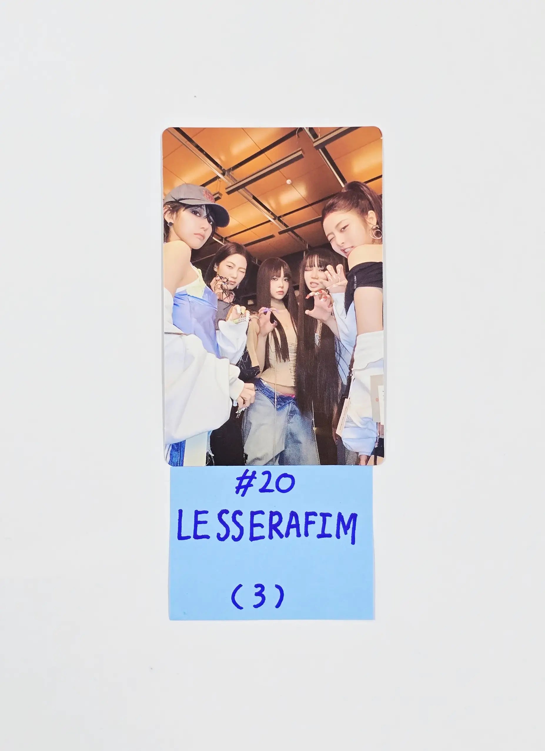 LE SSERAFIM 
