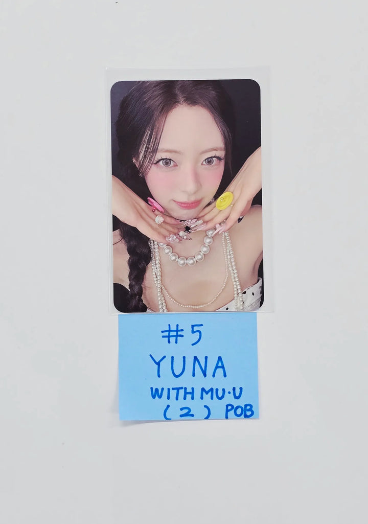 ITZY "Motto" - Withmuu Pre-Order Benefit Photocard [26.05.26]