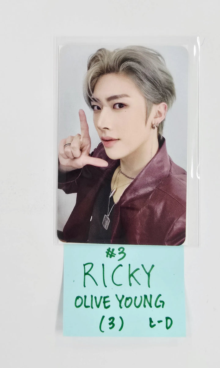 AND2BLE "Sequence 01: Curiosity" - Olive Young Lucky Draw Event Photocard [26.05.29]