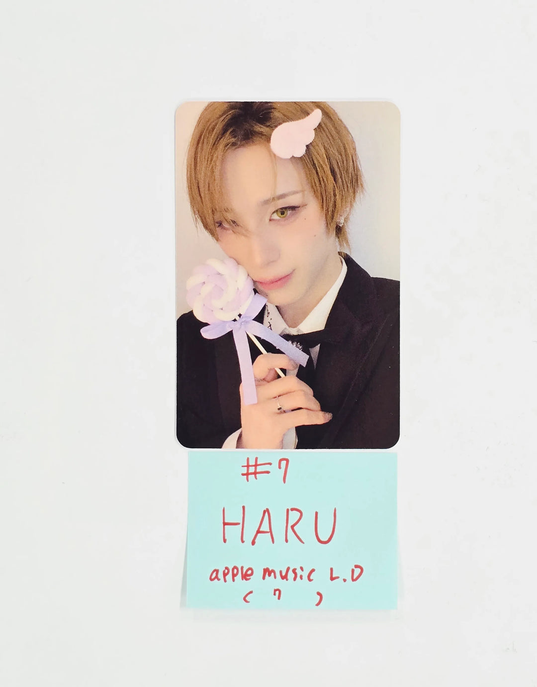 XLOV "I,God" - Apple Music Lucky Draw Event Photocard, seal sticker,  keyring [26.05.29]
