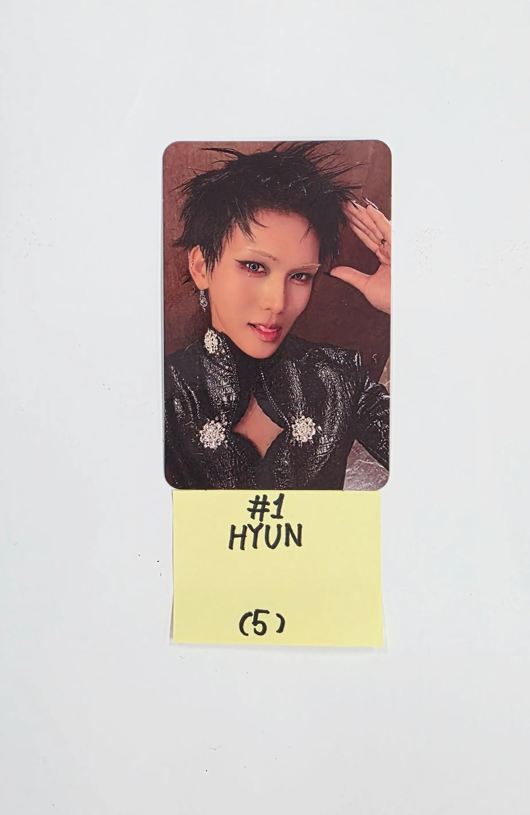 XLOV "I,God" - Official Photocard [26.05.29]