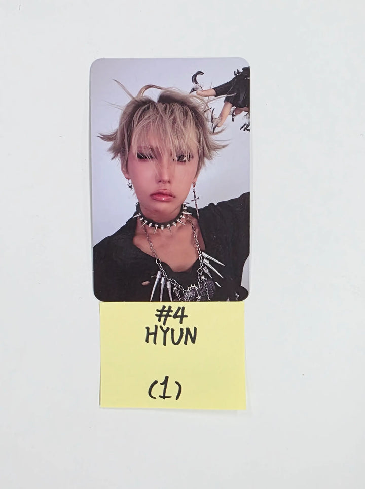 XLOV "I,God" - Official Photocard [26.05.29]