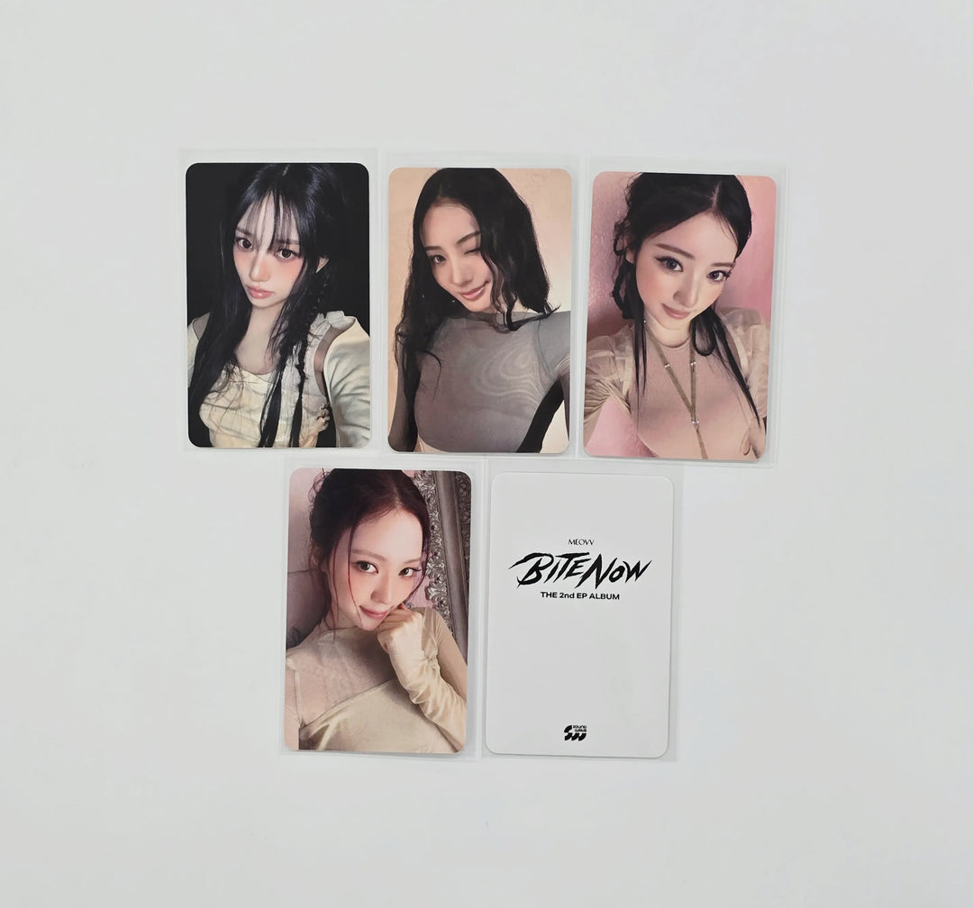 MEOVV THE 2nd EP ALBUM 