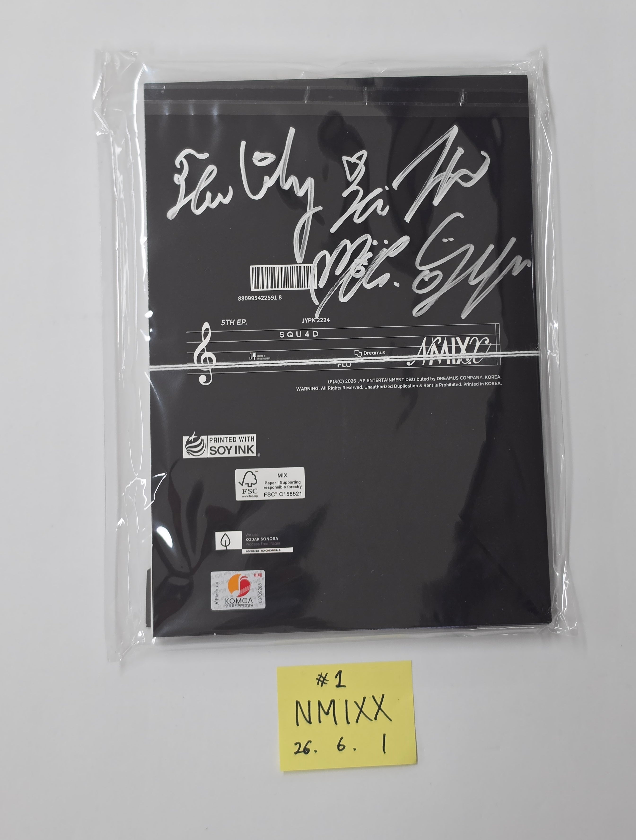 NMIXX - HALLYUSUPERSTORE