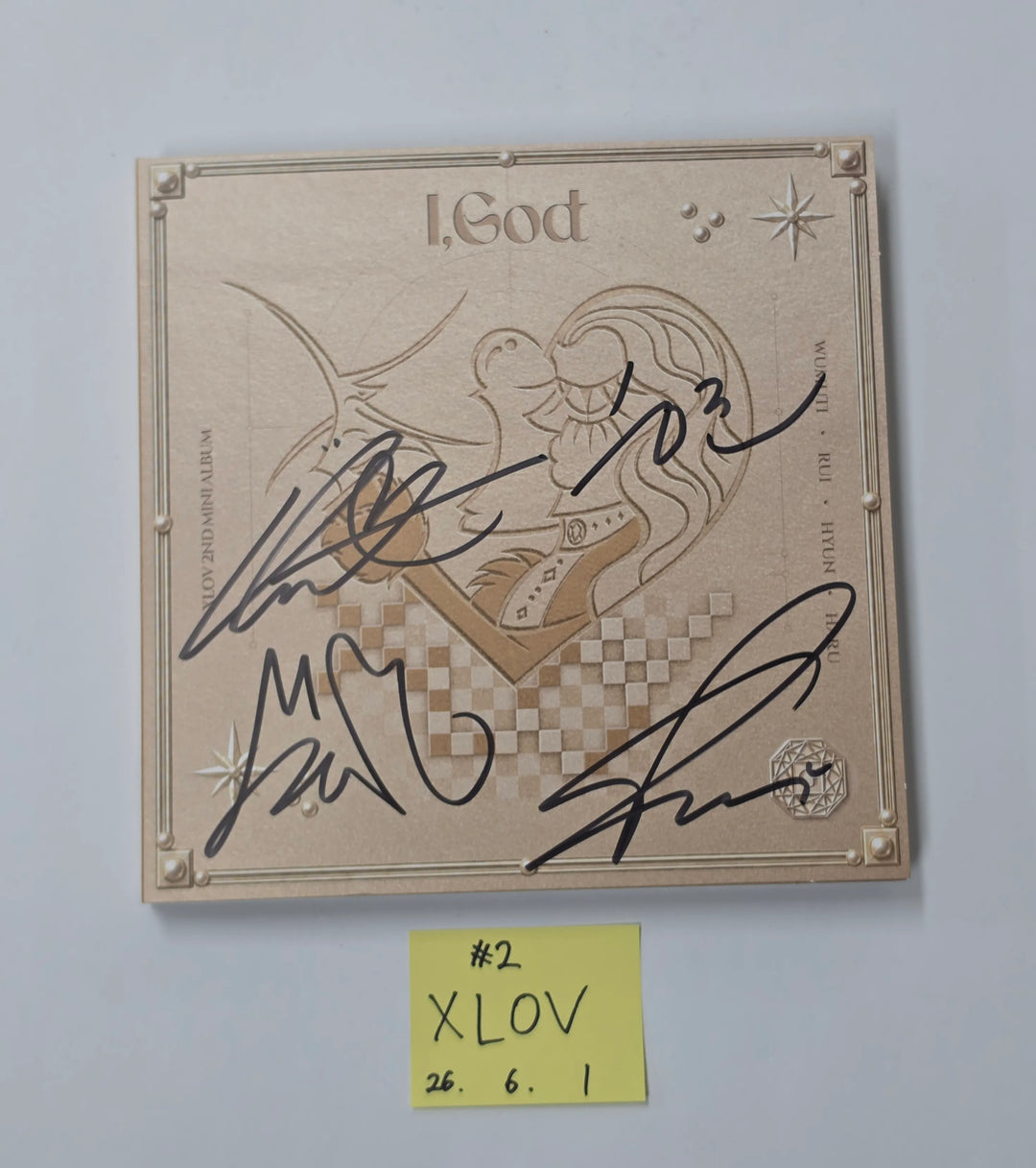 XLOV "I,God" - Hand Autographed(Signed) Promo Album [26.06.01]
