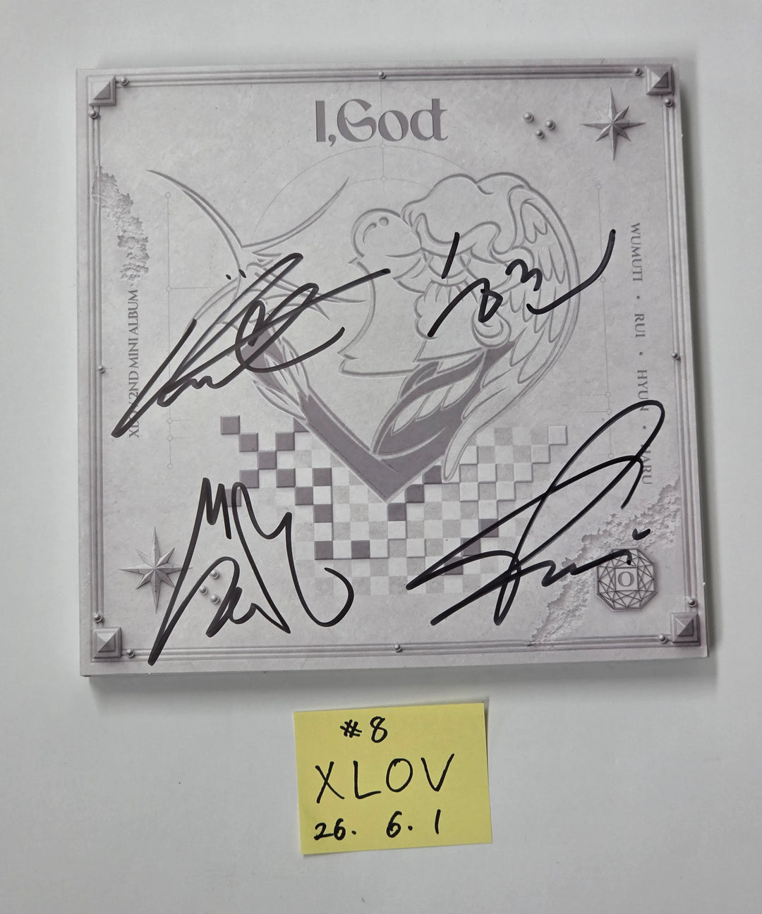 XLOV "I,God" - Hand Autographed(Signed) Promo Album [26.06.01]