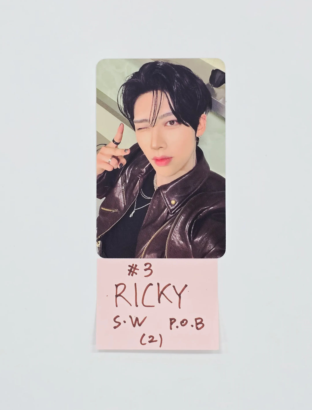 AND2BLE "Sequence 01: Curiosity" - Soundwave Pre-Order Benefit Photocard [26.06.02]