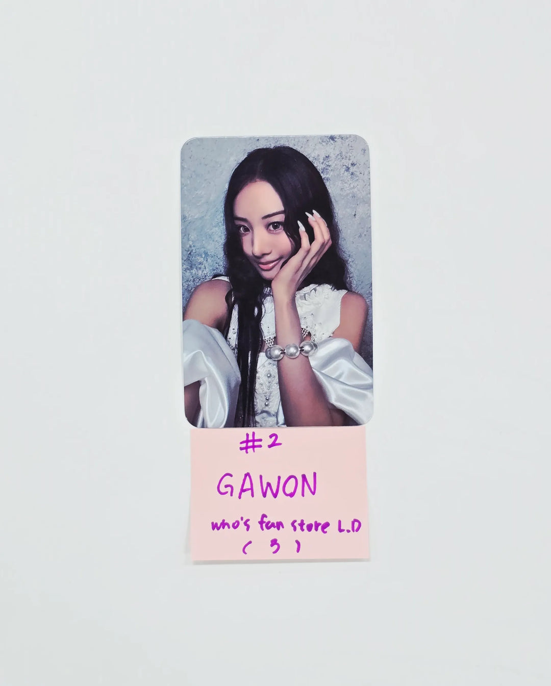 MEOVV THE 2nd EP ALBUM "BITE NOW" - Who&