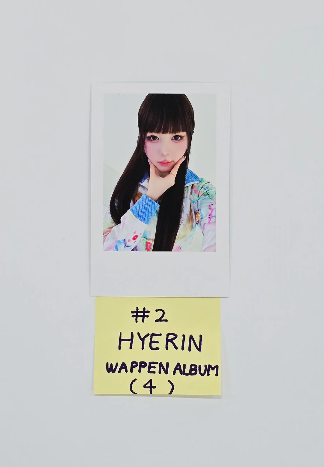 TripleS "LOVE&amp;POP pt.1" - Official Polaroid type Photocard (Wappen Album) [26.06.02]
